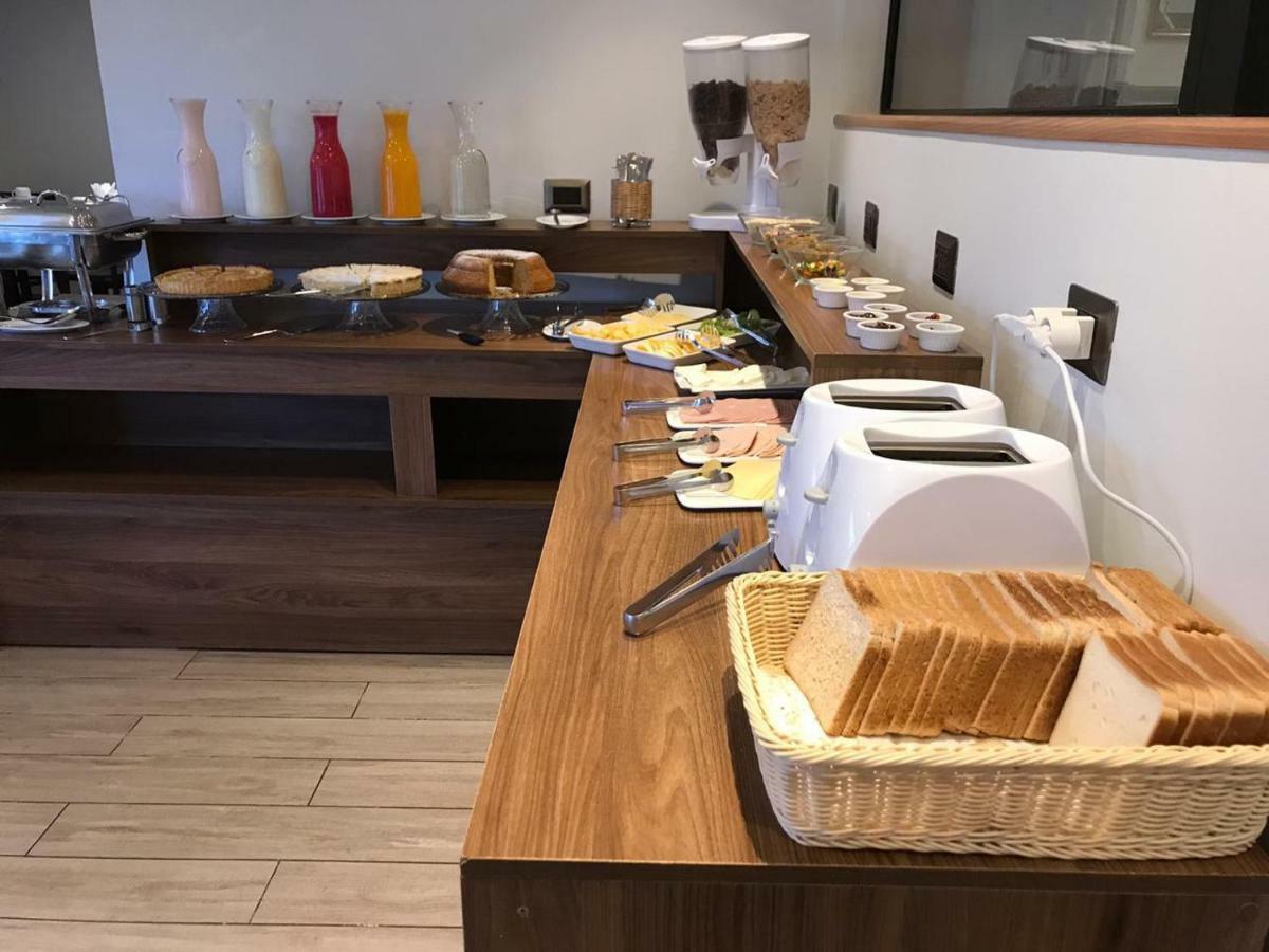 Ku Hotel Turismo 테무코 외부 사진
